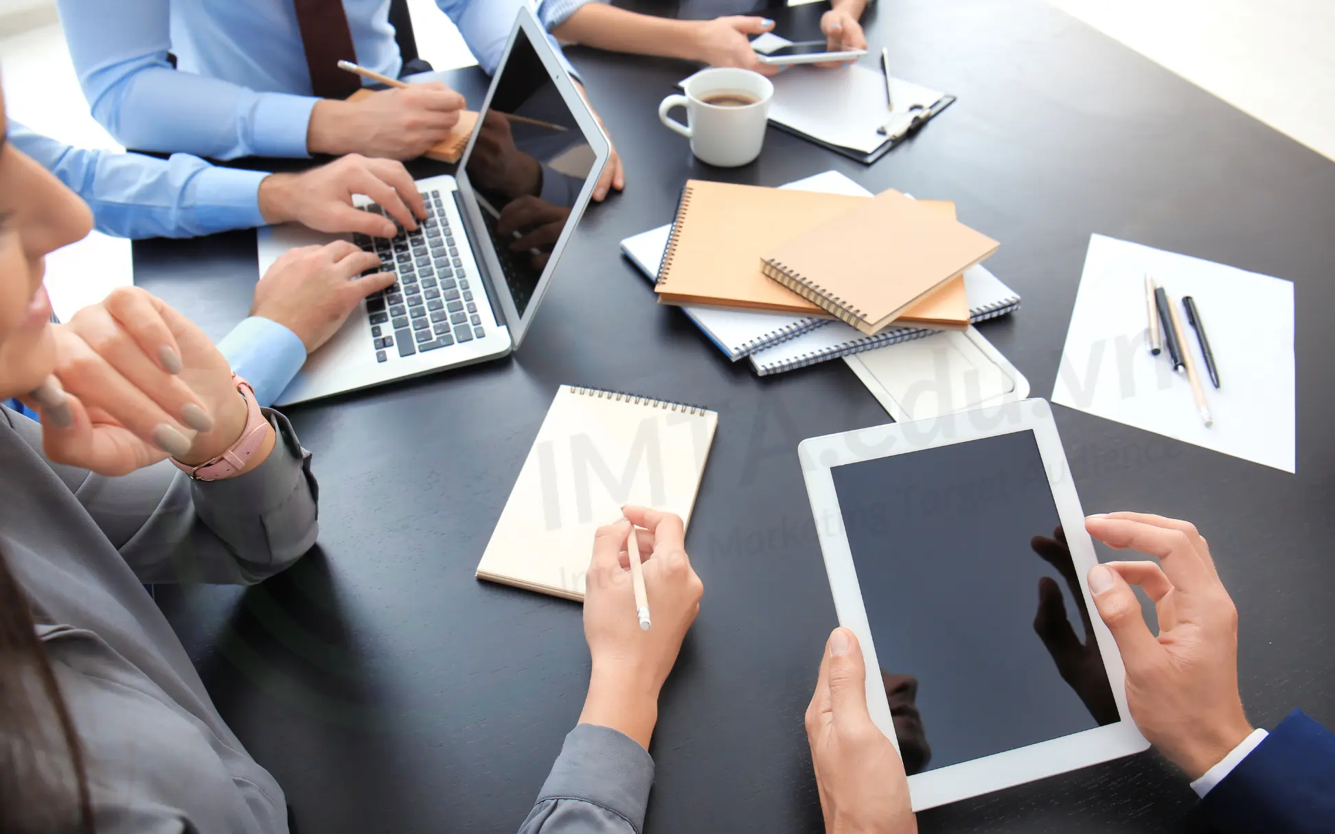 Học Marketing làm nghề gì?